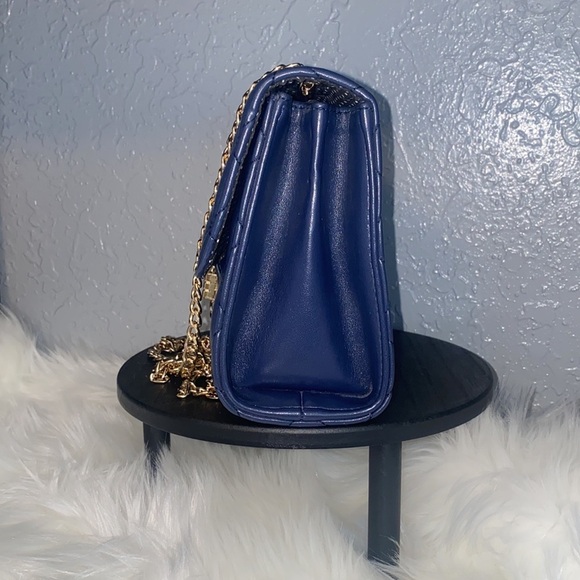 CHRISTIAN LACROIX BLUE QUILTED CHAIN PURSE - Picture 3 of 9